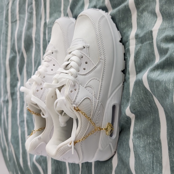 Nike Air Max - Picture 1 of 3